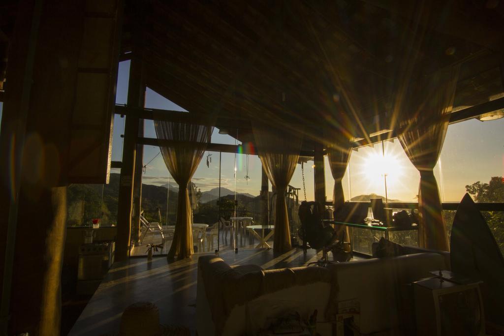 Haleiwa Chales E Suites - A Guest House Do Prumirim Убатуба Екстериор снимка
